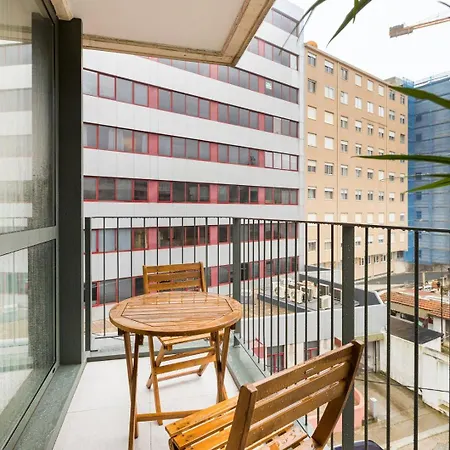 Guestready - Grey Roof In Nova De Gaia Daire *